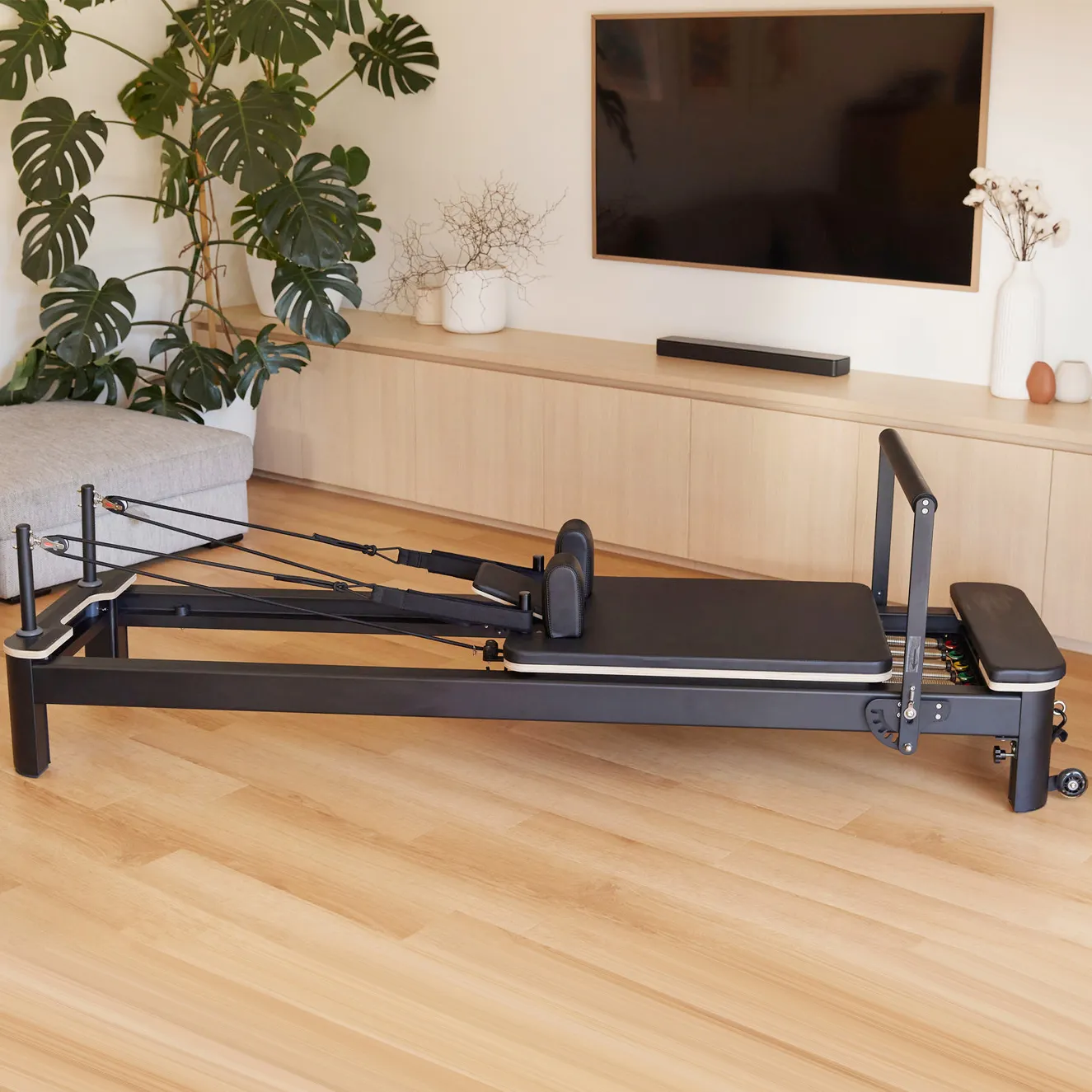 Fitness Commercial Studio Home Yoga Black Alloy Machine Aluminum Pilates Reformer