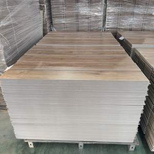 Revêtement de sol en vinyle de luxe insonorisé imperméable Ixpe Back Click Floor Spc Floor Factory - Product Image 4