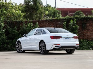 Nuova Audi A6L 45TFSI Quattro Premium Sport 2026, Auto a Benzina 2.0L Turbo 245CV 7DCT AWD, Guida a Sinistra, Berlina di Lusso - Product Image 4