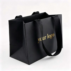 <span class=keywords><strong>Sacs</strong></span> cadeaux <span class=keywords><strong>en</strong></span> papier biodégradable/recyclable personnalisés avec logo noir de luxe Dake pour l'emballage de vêtements/chaussures <span class=keywords><strong>en</strong></span> détail, petite taille - Product Image 1