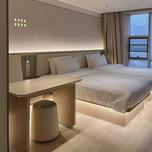 Modern Hospitality Furniture Wooden King Bed <b>Sets</b> With Upholstered Headboard Nightstands Desk & <b>Side</b> <b>Table</b> For 3 Star Hotels - Product Image 2