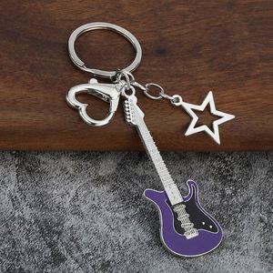 Llavero de guitarra de alta calidad en oferta, regalo creativo Y2K, colgante de estrella con botón de amor y deseo. - Product Image 6