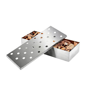 Caja Ahumadora Universal de Acero Inoxidable Pinnovo para Parrilla de Carbón, Herramienta para Barbacoa al Aire Libre, Agrega Delicioso Sabor Ahumado con Virutas de Madera - Product Image 2