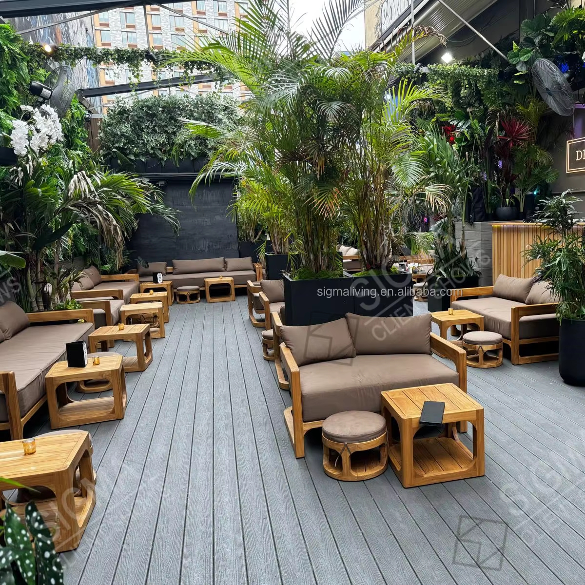 Factory Luxury Factory Patio Furniture Garden Set Wood Outdoor All Weather Fabric Teak Wooden Sofa