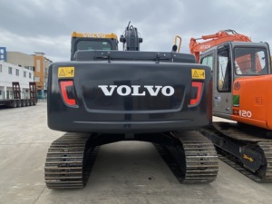 Excavatrice d'occasion VOLVO EC140DL Prix avantageux Excellentes performances Excavatrice d'occasion VOLVO à vendre - Product Image 4