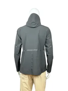 Giacca impermeabile per gli uomini giacca a vento 2024 uomini produttori di abbigliamento set personalizzati giacca softshell asciugatura rapida