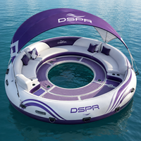 Plateforme flottante gonflable pour parc aquatique avec logo personnalisé, comptoir à cocktails pour les soirées en resort