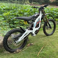En stock entrepôt : Moto tout-terrain Sur-Ron LBX DDP, Moto électrique Sur Ron Light Bee homologuée pour la route