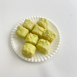 ไอศกรีมฮิซี่ ดีไซน์ใหม่ ขายส่ง ไอศกรีมรสฝรั่งและพิสตาชิโอกรอบแปดเท่า - Product Image 3