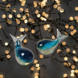 Arte en Vidrio Soplado de Ballena Luminosa Ecológica, Obra de Arte de Animal Marino para Regalo de Navidad o Cumpleaños, Decoración de Escritorio - Product Image 3