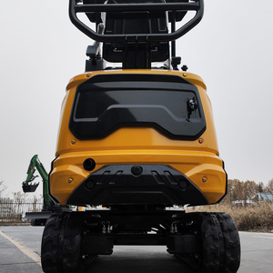 Mini-excavatrice sur chenilles hydraulique de deux tonnes avec moteur Kubota, cabine, accessoires pour travaux agricoles, creusement de fossés et remblayage, à vendre - Product Image 3