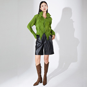 Camisa informal irregular plisada de Otoño de Miyake, <span class=keywords><strong>blusa</strong></span> elegante holgada y versátil para mujer con protección solar - Product Image 6