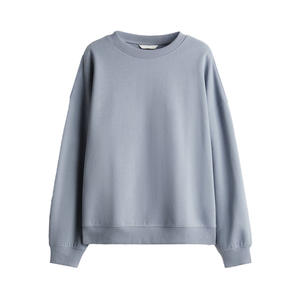 Sweat-shirt pour femme Crystal Wave avec un ajustement moderne, un tissu doux et un look tendance pour un superposition sans effort - Product Image 5