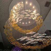 Lustre suspendu LED personnalisé en aluminium et verre de cristal, motif feuille d'érable, pour salle de banquet d'hôtel
