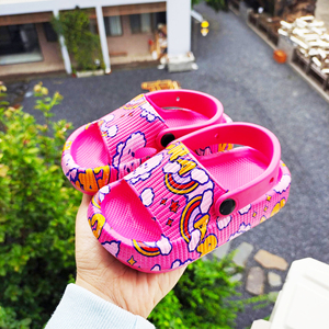 Bosirui motif personnalisé diapositives d'été pour enfants garçons et filles EVA jardin sabot pieds nus bébé chaussures Design plat - Product Image 3