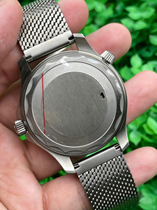 ราคาขายส่ง VS นาฬิกาโรงงาน James Bond 007 รุ่น Super VSF 8806 ขนาด 42 มม. ตัวเรือนไทเทเนียม นาฬิกาข้อมือผู้ชายสุดหรู เรืองแสงได้ - Product Image 6