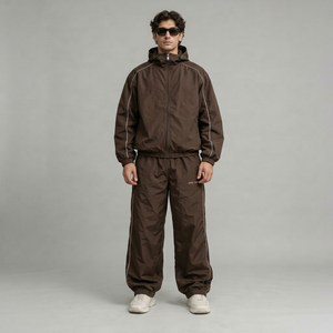 Conjunto Deportivo para Hombre, Chaqueta Cortavientos con Capucha Marrón, Traje Deportivo Ligero para Correr, Ropa Deportiva Transpirable Personalizada al por Mayor - Product Image 1