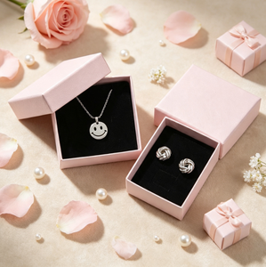 Caja de Joyería de Papel Rígido Rosa con Interior de Terciopelo Negro, Caja de Regalo Cuadrada para Collar y Pendientes, Caja de Empaque para Joyería con Logotipo Impreso Personalizado - Product Image 4