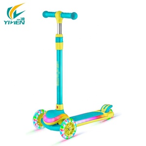 Trottinette pour tout-petits à 3 roues YILIEN 2026, nouveau design, lumières <span class=keywords><strong>LED</strong></span> multicolores sur le plateau et les roues, trottinette pour enfants avec Bluetooth - Product Image 5