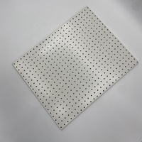 Panneau perforé magnétique blanc à trous carrés 45x90cm, organisateur robuste pour réfrigérateur, salle de bain, cuisine, salon, garage, sac