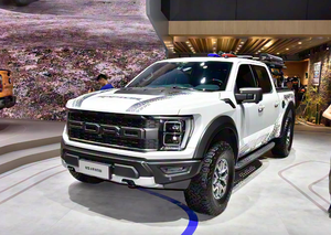 <span class=keywords><strong>Ford</strong></span> F-150 <span class=keywords><strong>Raptor</strong></span> 2025, pick-up 4x4, 3.5T, 416 ch, V6, 4 <span class=keywords><strong>portes</strong></span>, 5 places, transmission intégrale, essence, pick-up pleine grandeur, neuf, Euro VI, conduite à gauche - Product Image 2