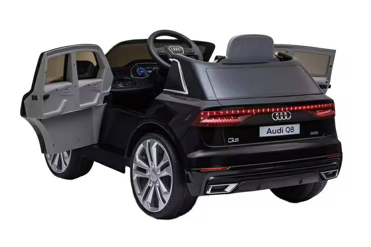 Black(Equipped with R/C remote control)