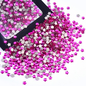 OLeeya 1440 pièces 4*4mm Strass en verre en forme d'étoile, cristaux de qualité salon pour nail art, bijoux d'ongles haut de gamme pour manucure professionnelle - Product Image 1