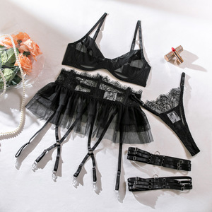 Ensemble de lingerie sexy pour <span class=keywords><strong>femme</strong></span> avec jupe bouffante, haut transparent <span class=keywords><strong>en</strong></span> maille noire à lacets, soutien-gorge <span class=keywords><strong>et</strong></span> <span class=keywords><strong>bas</strong></span> à <span class=keywords><strong>jarretelles</strong></span>, 4 pièces, vente <span class=keywords><strong>en</strong></span> gros, personnalisable OEM - Product Image 5