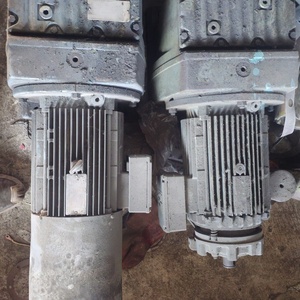 เกียร์ทดรอบ R97 DV132S4/BMG/HR/2WE/STH กำลัง 5.5 กิโลวัตต์ อัตราทด 59.92 สำหรับ PLC - Product Image 1
