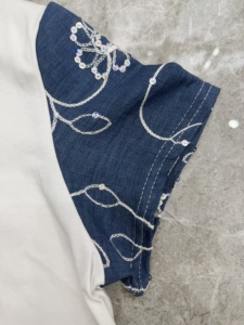 Usine OEM ODM fabriquant des t-shirts 100% coton avec manches en jean, t-shirts pour femmes de style <span class=keywords><strong>italien</strong></span>, coupe ajustée, boutique de mode. - Product Image 3