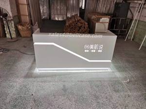 Caisse enregistreuse de supermarché en <span class=keywords><strong>verre</strong></span> en bois de 70 pouces pour magasins de détail Caisse enregistreuse pour magasin de fumée - Product Image 6