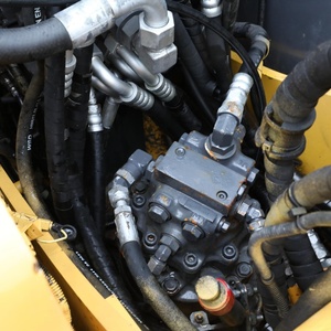 Excavadora Hidráulica Usada Komatsu PC60-8 de 6.5 Toneladas, Original de Japón, con Motor y Componentes Principales - Product Image 5