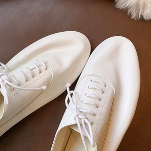 <span class=keywords><strong>Zapatos</strong></span> Planos Casuales de <span class=keywords><strong>Mujer</strong></span>, Estilo Extremadamente Simple, en Blanco y Negro, de Cuero Suave, con Cordones, Punta Redonda, Cómodos para Viajes Diarios - Product Image 3