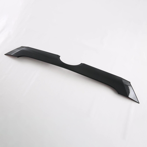 Garniture de couverture de moulage de coffre de porte arrière automatique pour Toyota <span class=keywords><strong>Yaris</strong></span> <span class=keywords><strong>Cross</strong></span> 2023 <span class=keywords><strong>accessoires</strong></span> de mise à niveau de Kit de carrosserie de voiture - Product Image 3