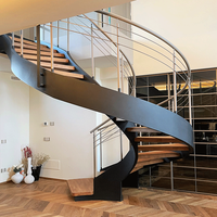 Escalier incurvé/arc en spirale pour l'intérieur, luxe, décoration moderne pour la maison, escalier en verre, escalier en bois