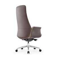 Chine Fabrication Fauteuil inclinable ergonomique en cuir PU blanc à dossier haut Gestionnaire de bureau Ordinateur Fauteuil pivotant PDG