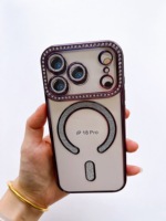 Étui de téléphone magnétique transparent avec placage diamanté brillant pour iPhone 18 Pro, TPU souple transparent avec protection de l'objectif de l'appareil photo