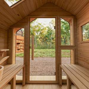 ساونا خارجية حديثة لأربعة أشخاص مصنوعة من خشب الأرز الأحمر مع باب زجاجي مقوى وموقد بالأشعة تحت الحمراء للتسخين بالبخار الجاف، متوفرة بالجملة في كندا الغربية - Product Image 4