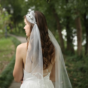 Ameliebridal Fatti A Mano Vendita Della Fabbrica Fiore Decorato di Cristallo Hairvine Della Sposa Velo di Pizzo Abito Da Sposa Velo Lungo Velo Da Sposa - Product Image 2