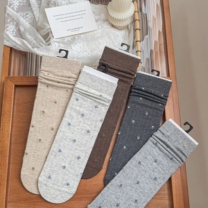 Women's Mid-Calf Slouch Socks Floral Print Anti-Bacterial Autumn Style Casual Wear - Product Image 2