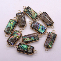 Vente en gros de connecteur de bijoux en coquille d'ormeau rectangulaire plaqué couleur or pour bricolage et boucle 1/1 12x30mm 1881047