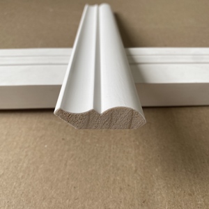 Primed Pine Wood Finger-Joint Crown Moulding <b>for</b> Hotel & Hospital Use - Product Image 1