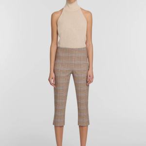 Top de punto color arena con espalda baja - Cuello alto pronunciado y dobladillo acanalado (mezcla de viscosa) - Camiseta sin mangas para mujer - Product Image 1