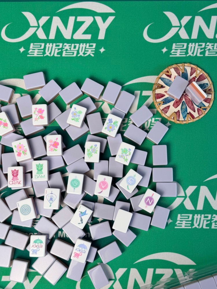 White Mahjong Bag