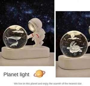 Lampe de nuit boule de cristal astronaute 3D, lampe de nuit boule de cristal père noël, lampe univers LED astronomique à vue nocturne créative - Product Image 6