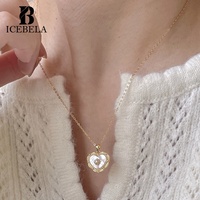 Collier élégant et à la mode en argent pur S925 avec pendentif en forme de cœur en coquillage exquis pour femmes