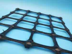 Biaxiale <span class=keywords><strong>geogrid</strong></span> PP <span class=keywords><strong>polyester</strong></span> HDPE kunststof voor wegconstructie, keermuren, opritten en bestrating, treksterkte 15-50 kN/m, 5 jaar garantie - Product Image 3
