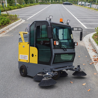Balayeuse électrique industrielle autoportée, largeur de balayage 2100 mm, bac de 260 L pour les terrains d'usine et les parkings