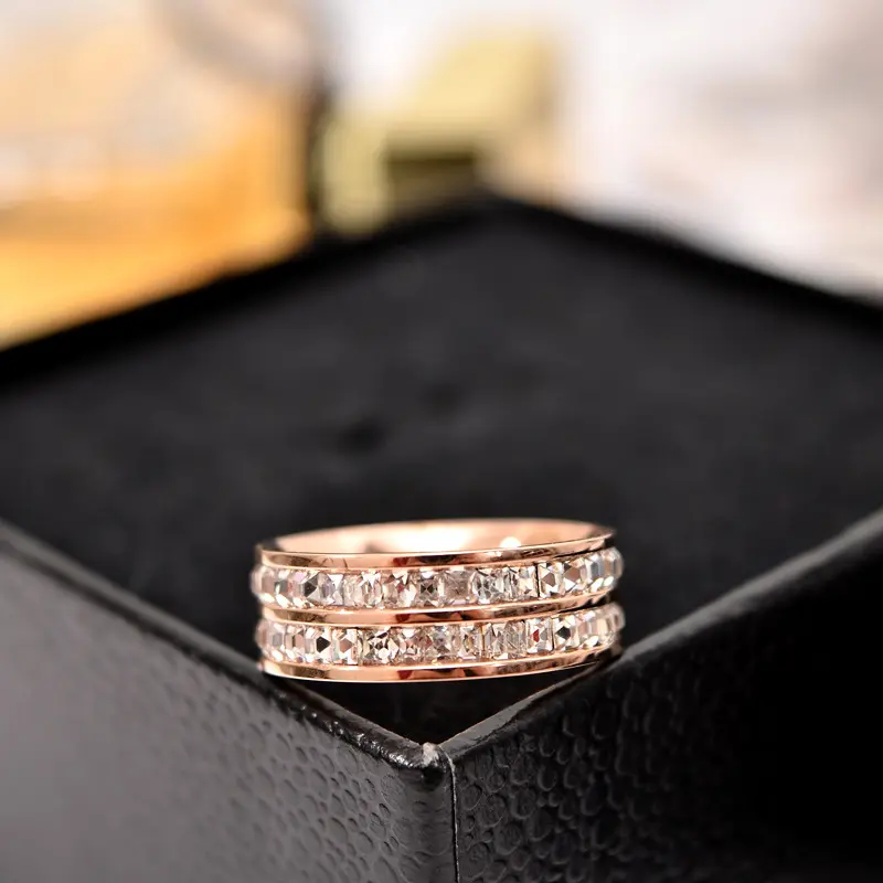 Fashion diamond titanium steel rose gold ring for women Casual and versatile non-fading jewelry rings