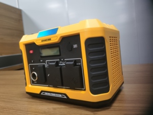 Station d'alimentation portable 5000W la plus vendue, démarreur de secours, télécommande, lampe de poche, source d'alimentation automobile, batterie externe légère - Product Image 5